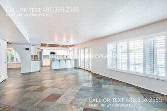 1613 E Weathervane Ln in Tempe, AZ - Building Photo - Building Photo