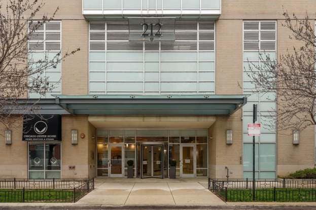 212 E Cullerton St, Unit 911 in Chicago, IL - Building Photo - Building Photo