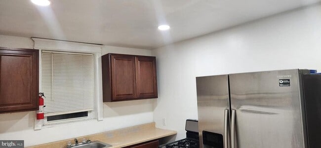 1299 Sayrs Ave in Camden, NJ - Building Photo - Building Photo