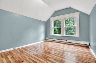 32-34-34 Farley Ave in Newark, NJ - Building Photo - Building Photo