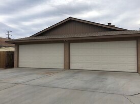 740 N Sanders St, Unit A in Ridgecrest, CA - Building Photo