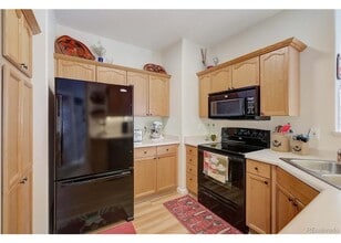 3993 S Dillon Way, Unit 101 in Aurora, CO - Building Photo - Building Photo