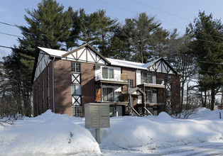 Tudor Crest Estates in Seabrook, NH - Building Photo - Building Photo