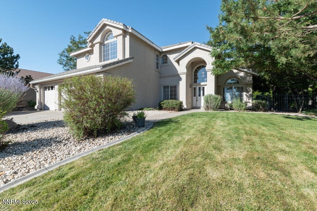 property at 7021 Heatherwood Dr
