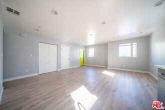 11318 Miranda St in Los Angeles, CA - Building Photo - Building Photo