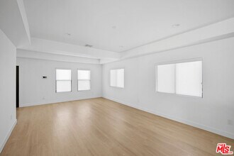 5826 Craner Ave in Los Angeles, CA - Building Photo - Building Photo