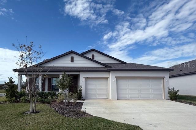 2101 Citrus Breeze Dr in Bradenton, FL - Building Photo