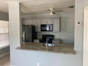 1701 NW 8th Ave in Fort Lauderdale, FL - Building Photo - Building Photo