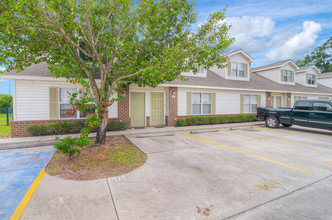 Garden Grove Townhomes in Garden City, SC - Building Photo - Building Photo