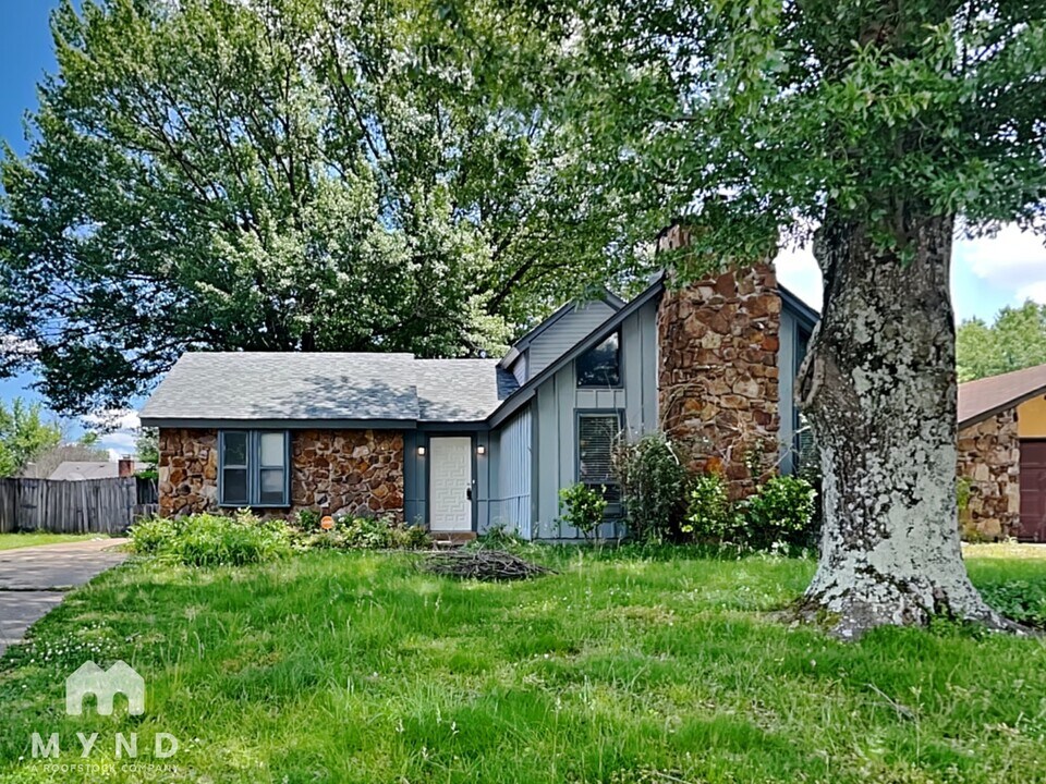 4512 Crump Rd in Memphis, TN - Building Photo