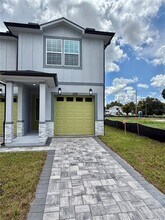 1106 W June St in Kissimmee, FL - Building Photo - Building Photo
