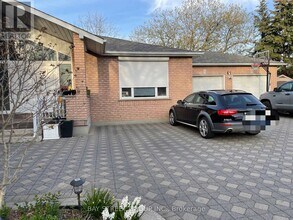 7 Markwood Ln in Vaughan, ON - Building Photo - Building Photo