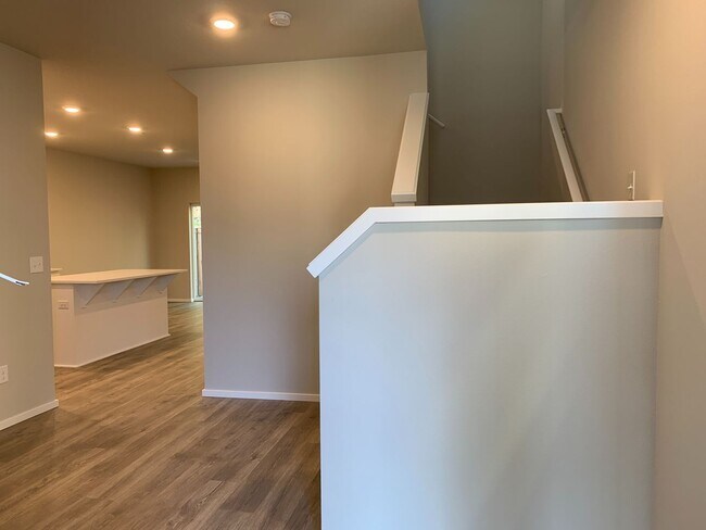 9452 N Chestnut St in Camas, WA - Building Photo - Building Photo