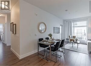 5355 Lane St in Burnaby, BC - Building Photo - Building Photo