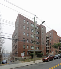 Green Towers in Yonkers, NY - Building Photo - Building Photo