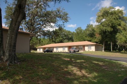 Rolling Hills in Dunnellon, FL - Building Photo