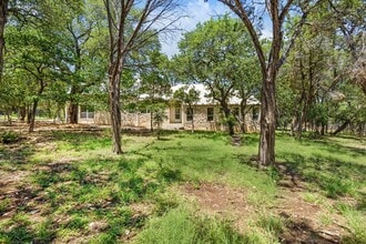 1700 Patterson Rd in Austin, TX - Building Photo - Building Photo