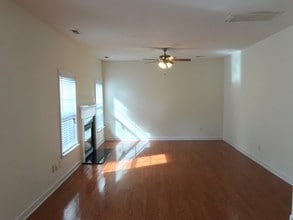 5112 Stone Park Dr in Charlotte, NC - Foto de edificio - Building Photo