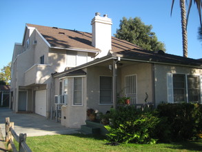 5542 Hazeltine Ave in Sherman Oaks, CA - Building Photo - Building Photo