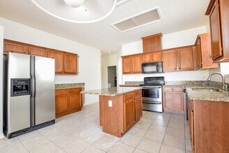 1144 Cathcart Cir in Sanford, FL - Building Photo - Building Photo