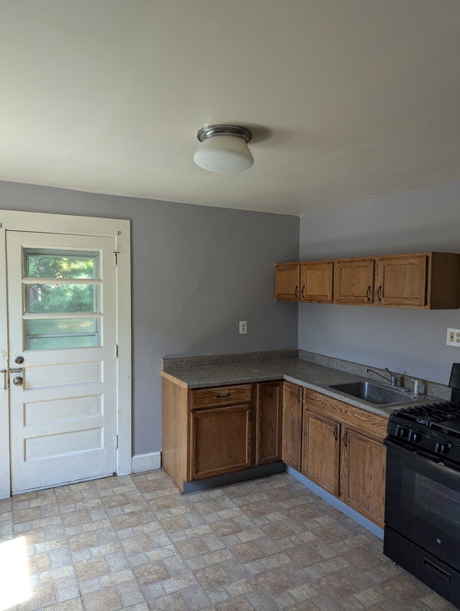 67 Oak St in Middletown, CT - Building Photo - Building Photo