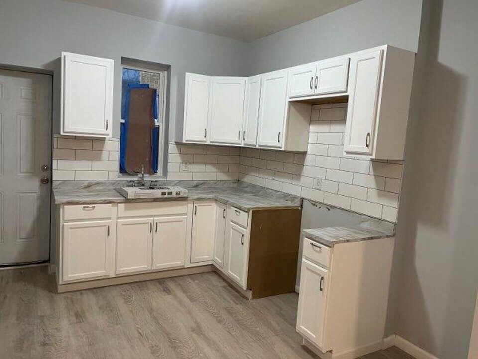 3043 Rorer St in Philadelphia, PA - Building Photo