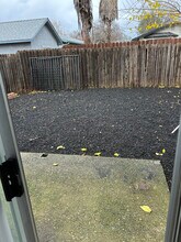 2480 Wilson Ave in Redding, CA - Building Photo - Building Photo