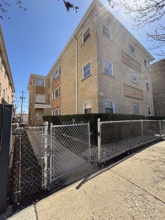 3515 N Central Ave in Chicago, IL - Building Photo