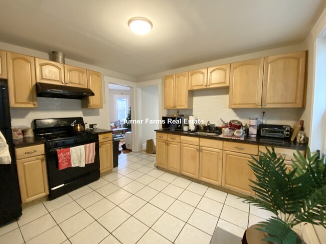 3 Sudan St, Unit 3 in Boston, MA - Building Photo - Building Photo