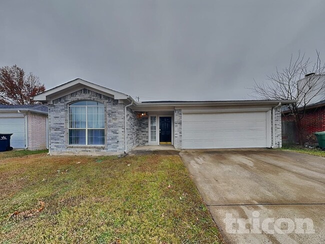 property at 720 Charles City Dr