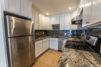 2512 Fillmore St in San Francisco, CA - Building Photo - Building Photo