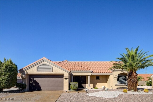 8720 Pennystone Ave in Las Vegas, NV - Building Photo - Building Photo