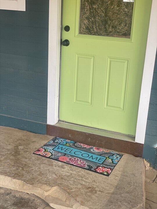 65 Cherry St in Brevard, NC - Building Photo