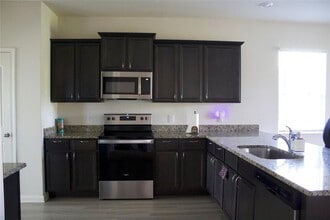 10710 Spring Brook Pass Dr in Humble, TX - Building Photo - Building Photo