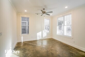 2076 Elzey Ave in Memphis, TN - Building Photo - Building Photo