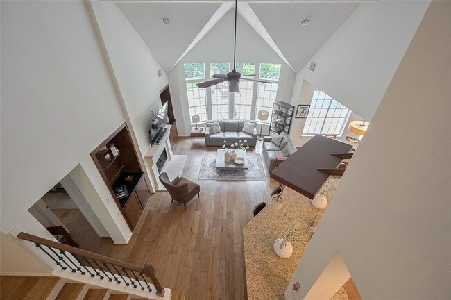 property at 7 Peaceful Canyon Ct