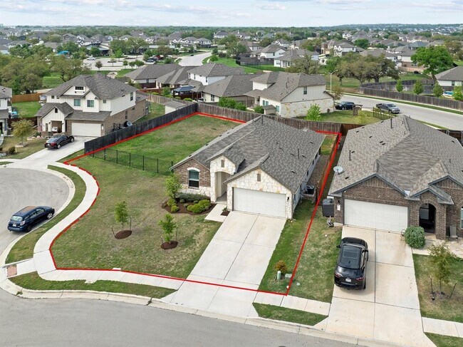 100 Grouger Cv in Leander, TX - Building Photo - Building Photo