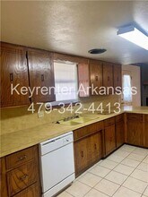 2607 Lee St in Springdale, AR - Building Photo - Building Photo