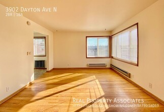 3902 Dayton Ave N in Seattle, WA - Building Photo - Building Photo