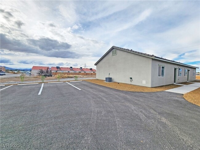 property at 1340 E Arrowhead St