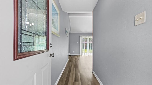 12402 River Trail Dr in Houston, TX - Building Photo - Building Photo