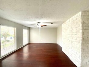 2719 Cotton Stock Dr in Sugar Land, TX - Building Photo - Building Photo