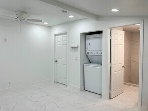 513 S J St in Lake Worth Beach, FL - Building Photo - Building Photo