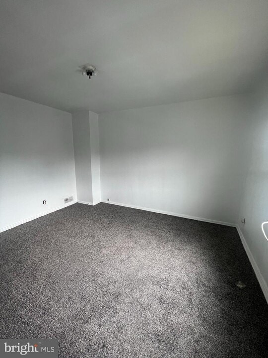 3622 St Victor St Photo