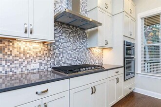 831 Bankston Wds Wy in Raleigh, NC - Foto de edificio - Building Photo