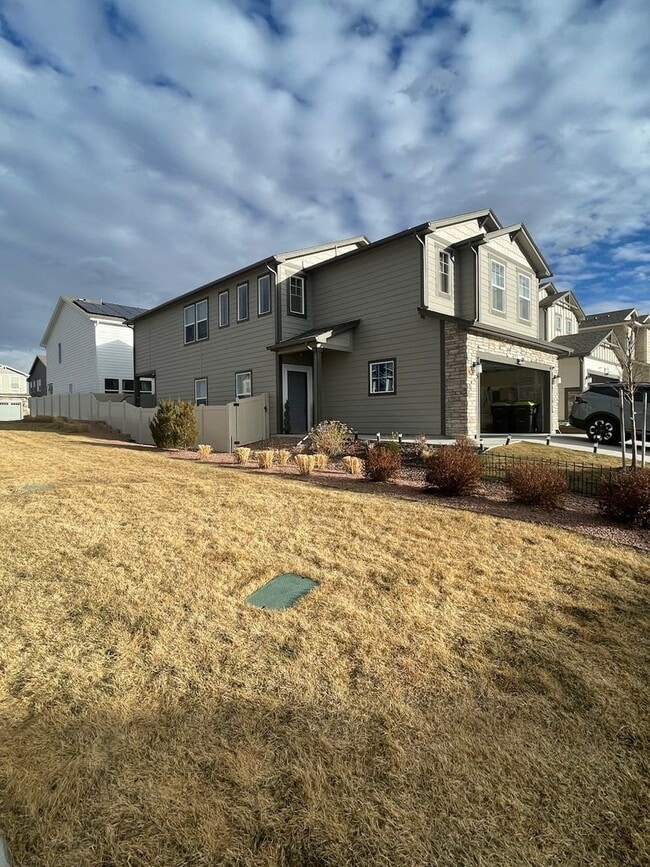 property at 7875 Lathrop Vw