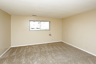 West Glen Apartments in West Des Moines, IA - Foto de edificio - Interior Photo