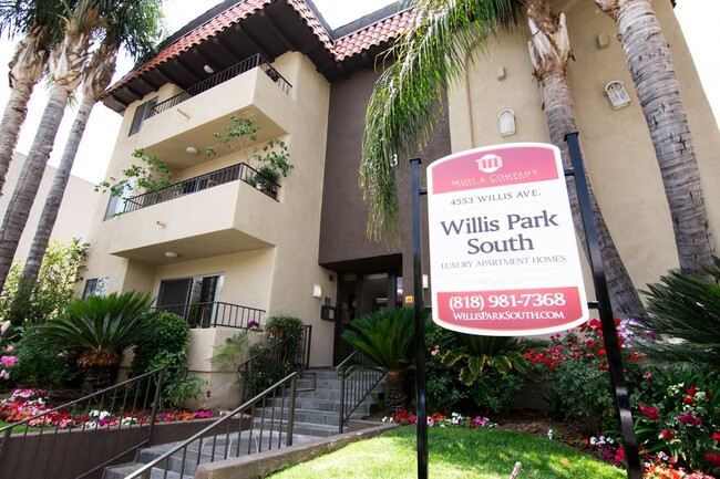 Willis Park South in Sherman Oaks, CA - Building Photo - Building Photo