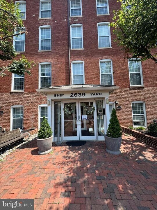 2639 Boston St in Baltimore, MD - Building Photo