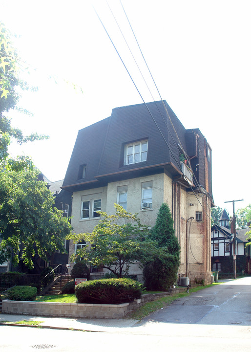 5608 Ellsworth Ave in Pittsburgh, PA - Building Photo